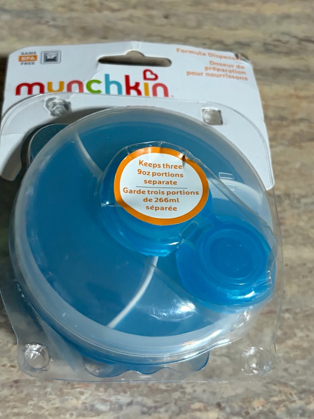 Munchkin Formula Dispenser